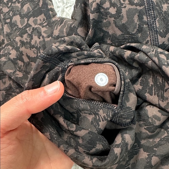 Lululemon Align Crop *21" Wild Thing Camo Brown Earth Multi - Picture 4 of 5
